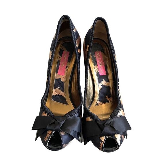 BETSY JOHNSON Leopard Print Satin Peep Toe High Heel Shoes Bow 8.5 - Picture 6 of 13